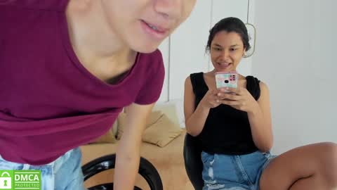 chanell and yina online show from December 17, 12:54 pm