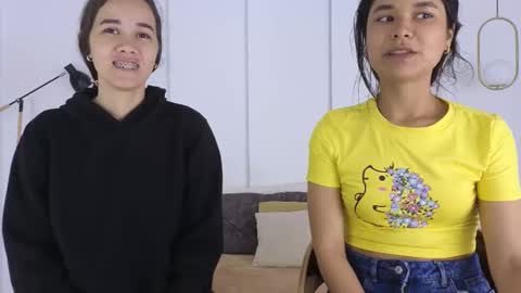 chanell and yina online show from January 7, 1:24 pm