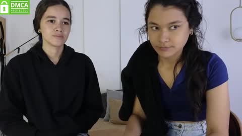 chanell and yina online show from February 19, 1:29 pm