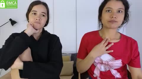 chanell and yina online show from March 10, 1:27 pm