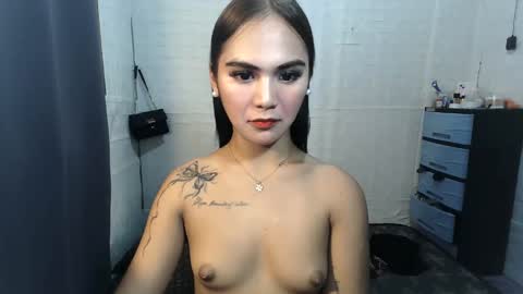 Snapshot of sexycheskax18 chatting on March 2, 11:28 am pretty Cheska online show from March 2, 11:28 am