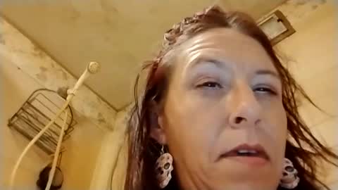 Snapshot of sexycouple6585 chatting on October 9, 4:21 am Sexycouple6585 online show from October 9, 4:21 am