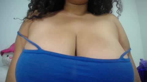 viole online show from January 10, 7:35 am