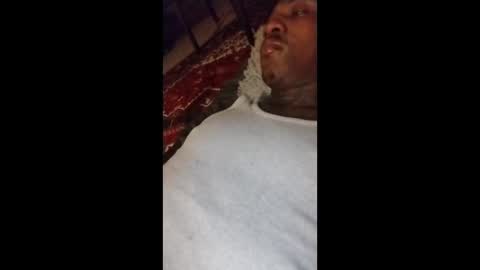 Snapshot of sexydavido chatting on December 4, 12:31 am TreySexxxy online show from December 4, 12:31 am