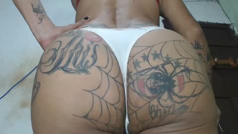 Snapshot of sexydevilrich chatting on December 14, 2:23 am SEXYDEVILRICH online show from December 14, 2:23 am