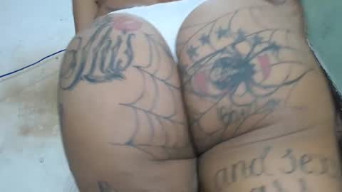 Snapshot of sexydevilrich chatting on January 19, 6:32 pm SEXYDEVILRICH online show from January 19, 6:32 pm