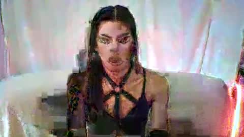 Devine online show from June 14, 11:40 pm
