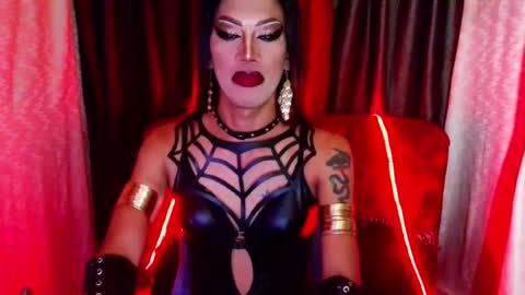 Devine online show from July 21, 9:17 pm