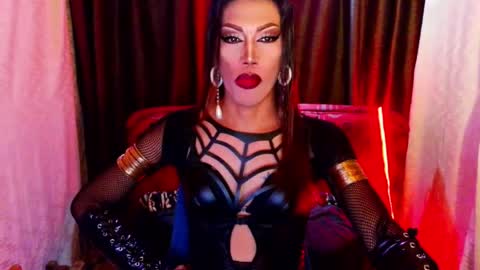 Devine online show from July 29, 9:02 pm