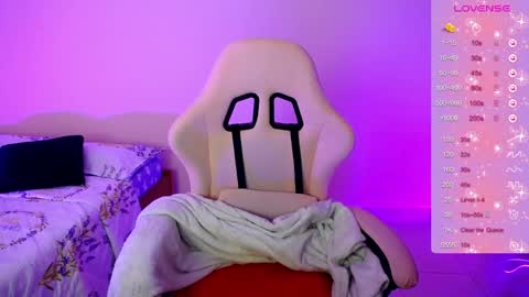Snapshot of sexydiabliita chatting on April 14, 1:33 am sexydiabliita online show from April 14, 1:33 am