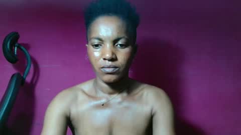 Snapshot of sexydoll32 chatting on March 22, 9:40 pm sexydoll32 online show from March 22, 9:40 pm