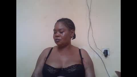 Snapshot of sexydove2 chatting on March 30, 6:36 am EMILY online show from March 30, 6:36 am