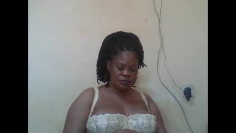 Snapshot of sexydove2 chatting on April 12, 2:11 pm EMILY online show from April 12, 2:11 pm