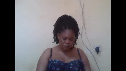Snapshot of sexydove2 chatting on April 17, 2:31 pm EMILY online show from April 17, 2:31 pm