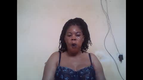 Snapshot of sexydove2 chatting on May 17, 6:55 am EMILY online show from May 17, 6:55 am