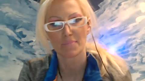ENI pvt moan your name  WHEN I M NOT online you tell me in SNAPCHAT deal yes add me...  FREE TWITTER magiconline101...... online show from February 25, 11:00 pm