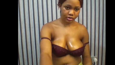 sexyeye368293 online show from October 8, 12:41 am