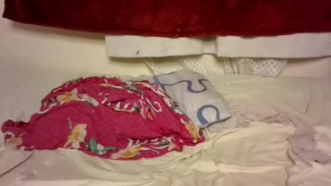 faisy online show from December 4, 4:27 pm