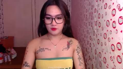Fiona online show from April 30, 8:04 pm