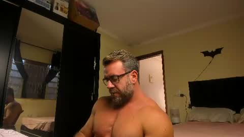 chris online show from June 18, 4:33 pm