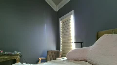 LisaisLuscious online show from July 8, 2:10 pm