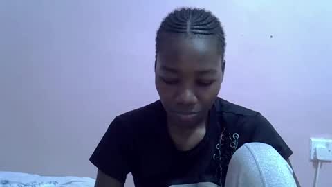 sexyghurl12 online show from March 24, 7:41 pm