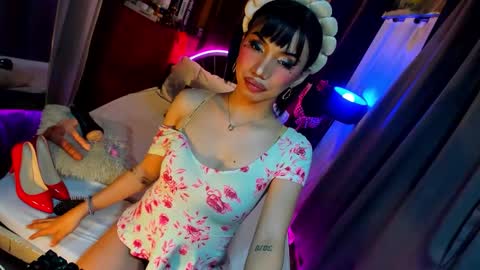 Snapshot of sexygoddess_veronica chatting on October 25, 10:26 pm veronica online show from October 25, 10:26 pm