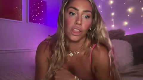 Ashley Love online show from July 27, 11:50 am