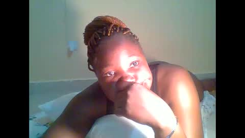 Snapshot of sexygrace2026 chatting on June 10, 12:26 pm sexygrace2026 online show from June 10, 12:26 pm
