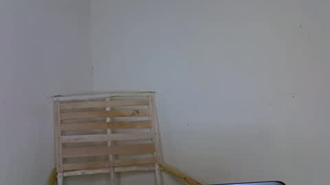 Snapshot of sexyhollymontana1111 chatting on April 18, 11:38 pm SexyHollyMontana1111 online show from April 18, 11:38 pm