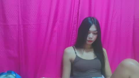 sexyhornyts4u online show from April 19, 12:26 pm
