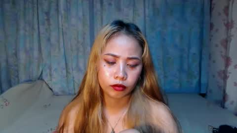 Snapshot of sexyhotbojean chatting on December 3, 8:18 pm jeanken and jelian online show from December 3, 8:18 pm