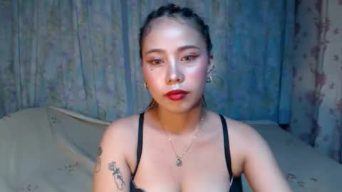 Snapshot of sexyhotbojean chatting on December 5, 8:16 pm jeanken and jelian online show from December 5, 8:16 pm