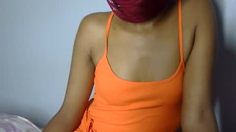 calmsissy online show from September 15, 8:42 pm