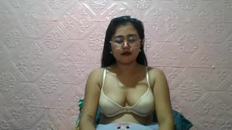 sexyjessa20 online show from July 2, 10:32 am