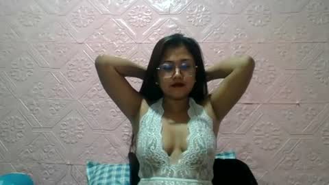 sexyjessa20 online show from July 20, 11:29 pm