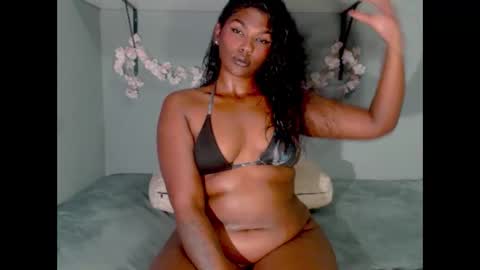 Snapshot of sexykitten147 chatting on October 13, 11:54 am SexyKitten147 online show from October 13, 11:54 am