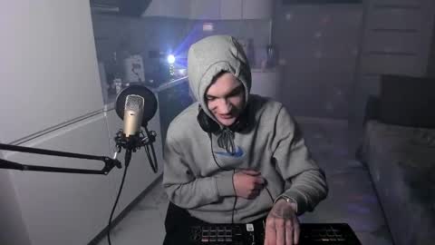 Kolya online show from February 22, 11:35 pm