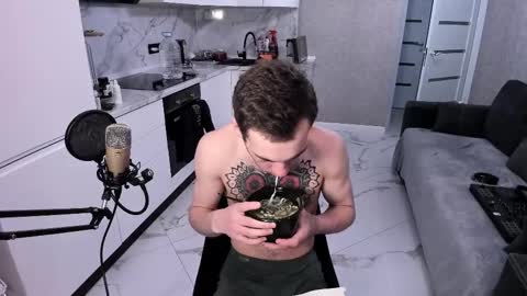 Kolya online show from March 1, 2:26 am
