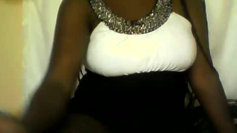 Snapshot of sexylely chatting on July 13, 7:27 pm Ire online show from July 13, 7:27 pm