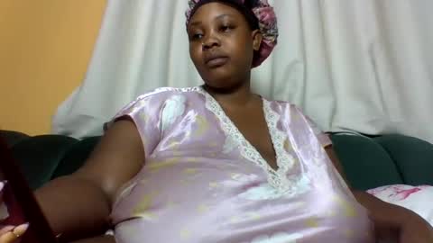 sexylo52 online show from July 5, 10:11 am