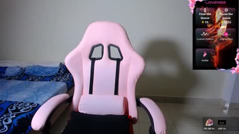 sexyloba  independent model online show from December 20, 12:56 pm