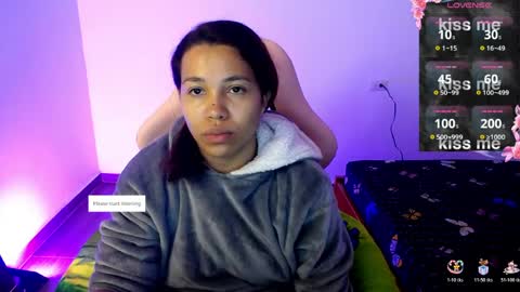 sexyloba  independent model online show from May 30, 10:23 am