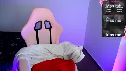 sexyloba  independent model online show from June 20, 3:48 pm