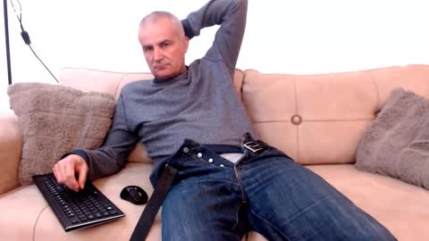 David online show from January 13, 3:28 pm