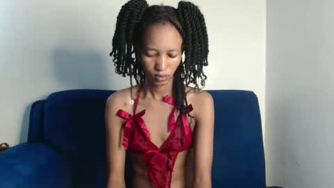 sexymaxxine online show from March 18, 9:12 am