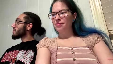 sexymilf42088 online show from December 4, 3:15 am