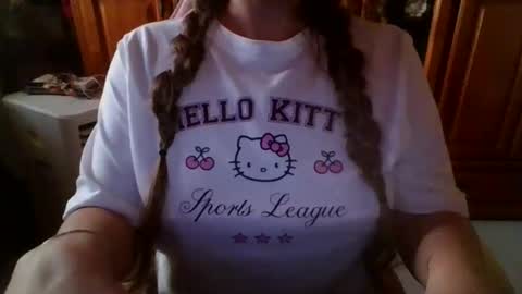 Snapshot of sexymisss24 chatting on September 27, 9:36 am sexymisss24 online show from September 27, 9:36 am