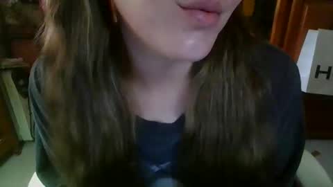 Snapshot of sexymisss24 chatting on September 29, 1:38 pm sexymisss24 online show from September 29, 1:38 pm