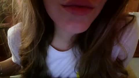 Snapshot of sexymisss24 chatting on October 5, 9:51 am sexymisss24 online show from October 5, 9:51 am